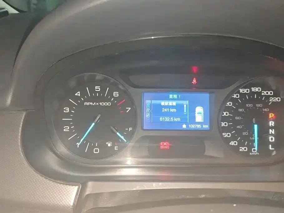 2012 Ford Edge (Imported) 2.0T Elite Sunroof Edition — миниатюра 14