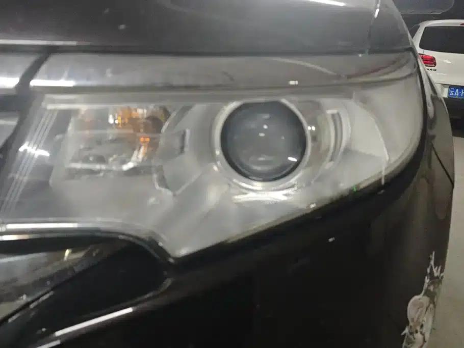 2012 Ford Edge (Imported) 2.0T Elite Sunroof Edition — миниатюра 5