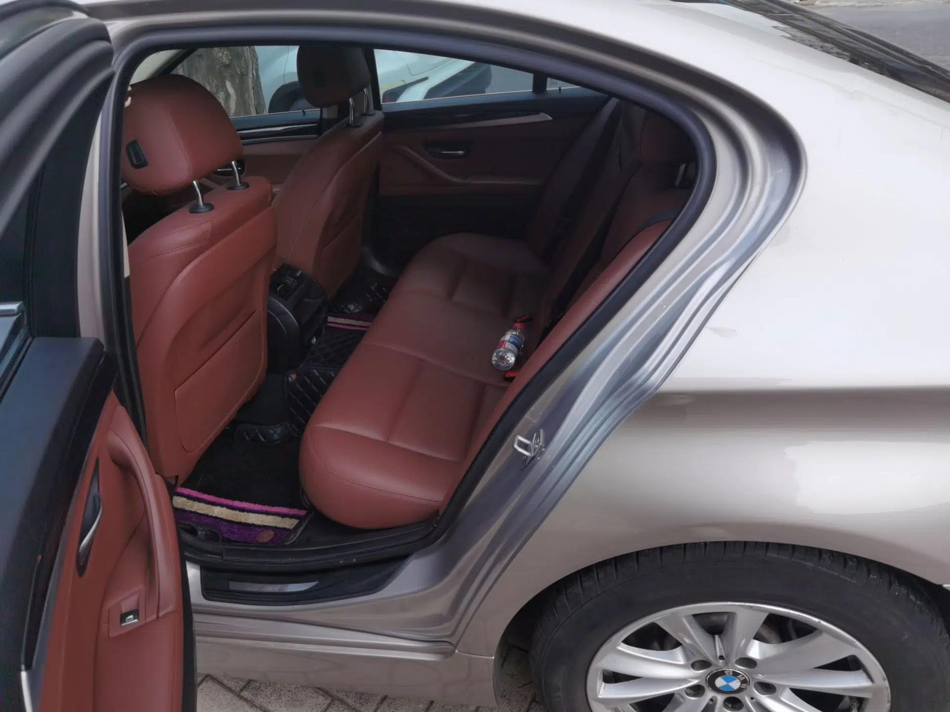 BMW 5 Series 2015 520i Elegant Edition — миниатюра 17