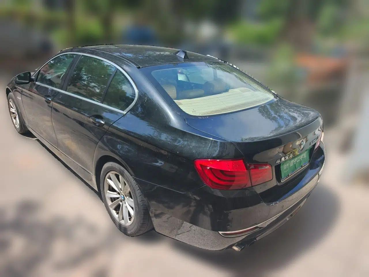 BMW 5 Series 2013 520Li Elegant Edition — миниатюра 4