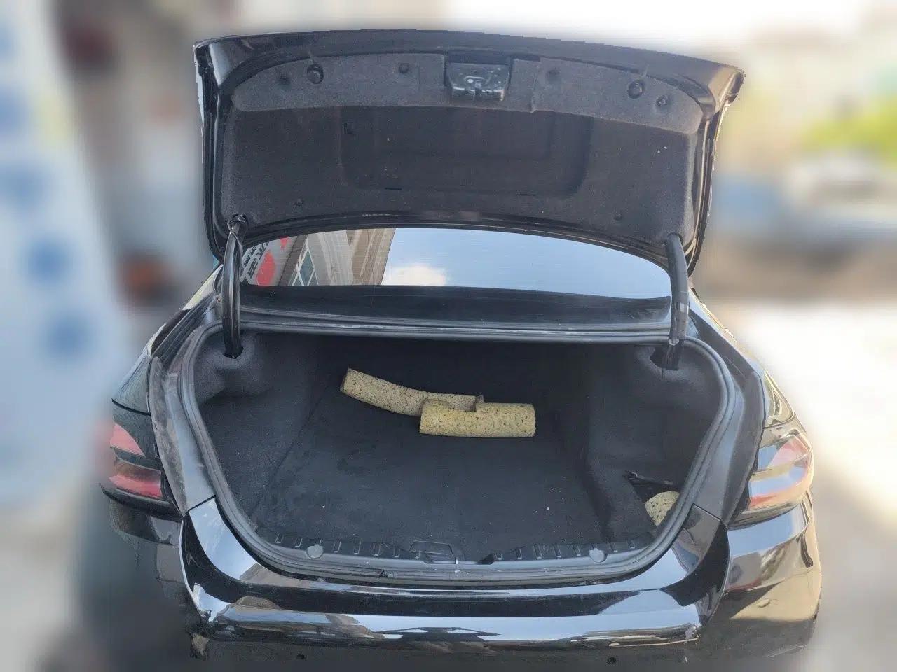 BMW 5 Series 2014 520i Elegant Edition — миниатюра 19