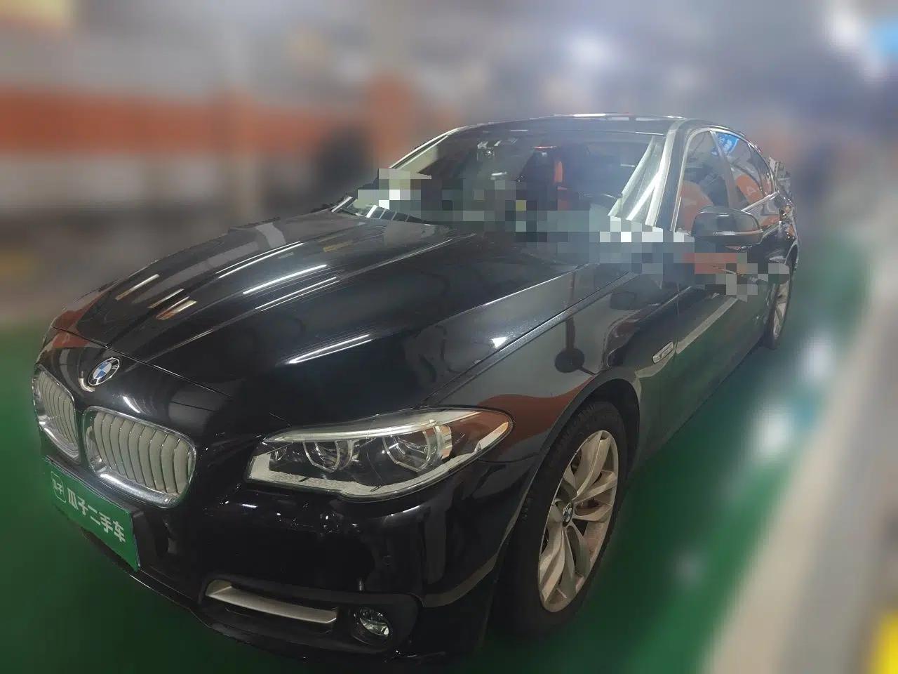BMW 5 Series 2015 535Li Leading Model — миниатюра 1