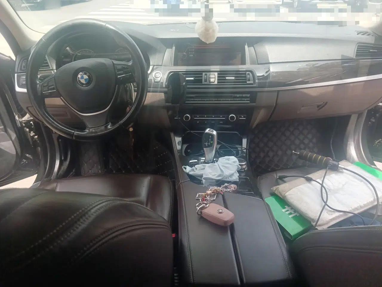 BMW 5 Series 2017 525Li Luxury Design Package — миниатюра 9