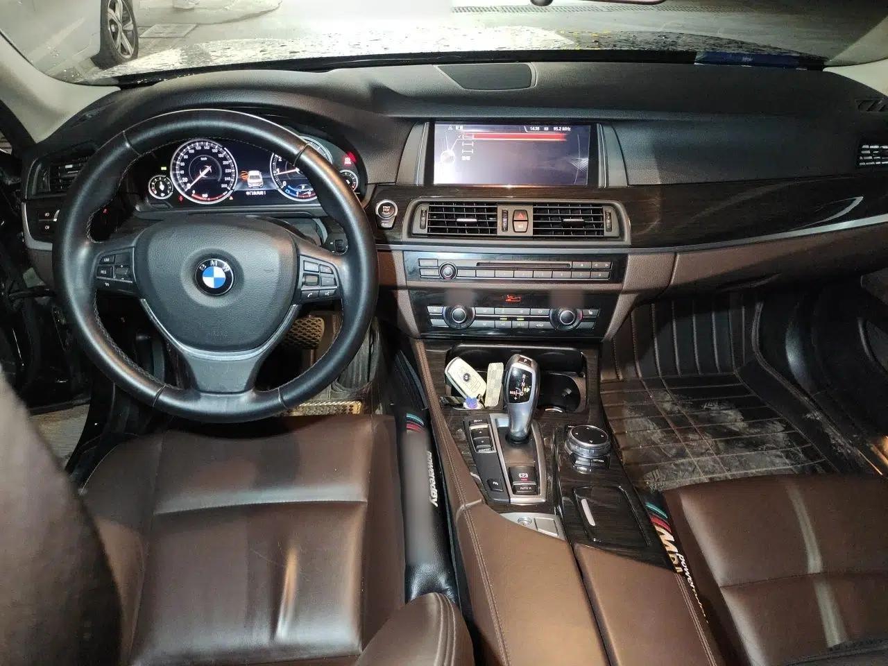 BMW 5 Series 2017 525Li Luxury Design Package — миниатюра 9