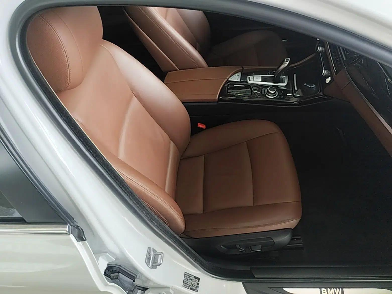 BMW 5 Series 2014 525Li Leading Model — миниатюра 19