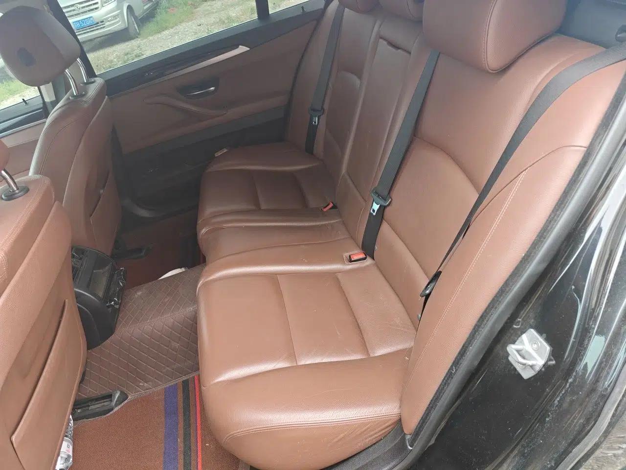 BMW 5 Series 2017 520Li Elegant Edition — миниатюра 17