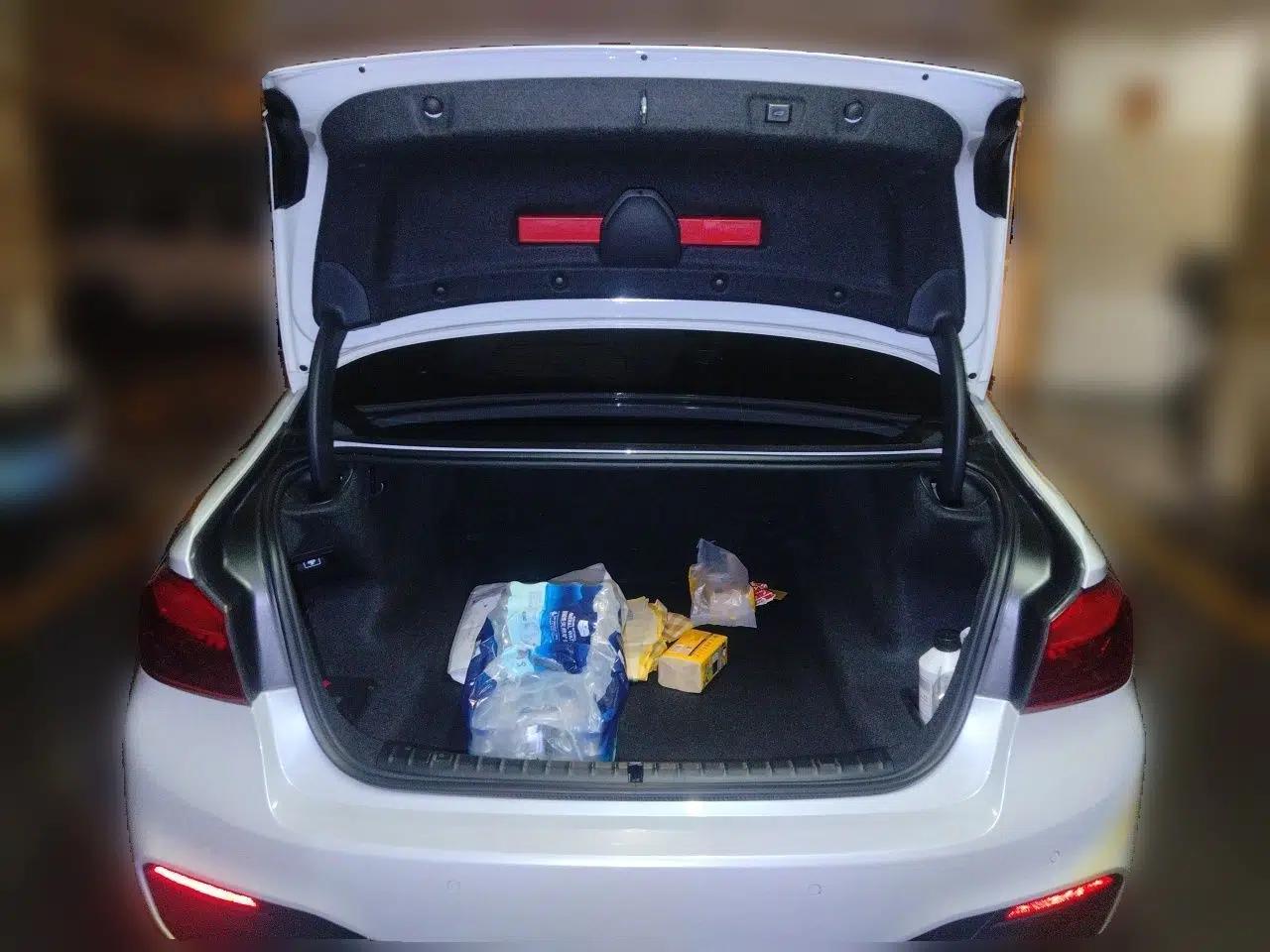 BMW 5 Series 2018 525Li M Sport Package — миниатюра 19