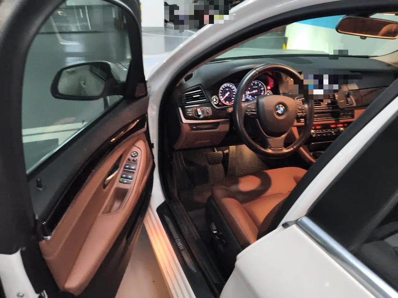 BMW 5 Series 2017 528Li Leading Model — миниатюра 16