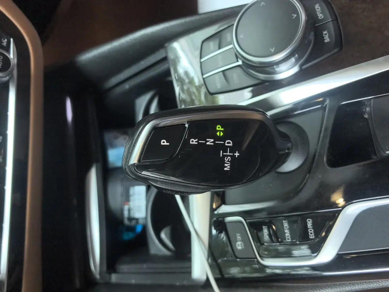 BMW 5 Series 2018 528Li Launch Special Edition — миниатюра 14