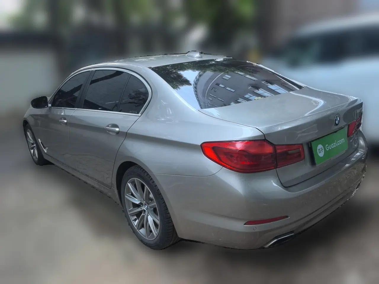 BMW 5 Series 2018 528Li Launch Special Edition — миниатюра 4