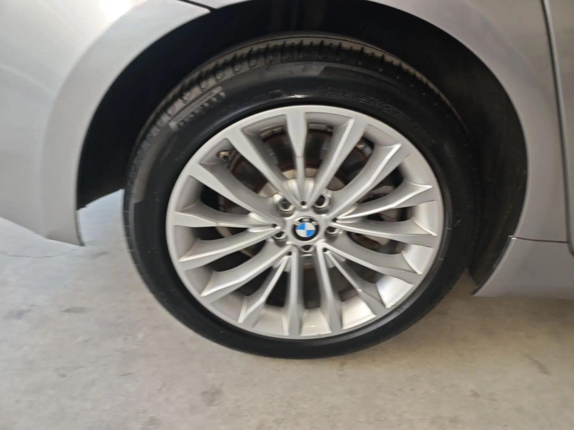 BMW 5 Series 2020 530Li Leading Edition Luxury Package — миниатюра 11