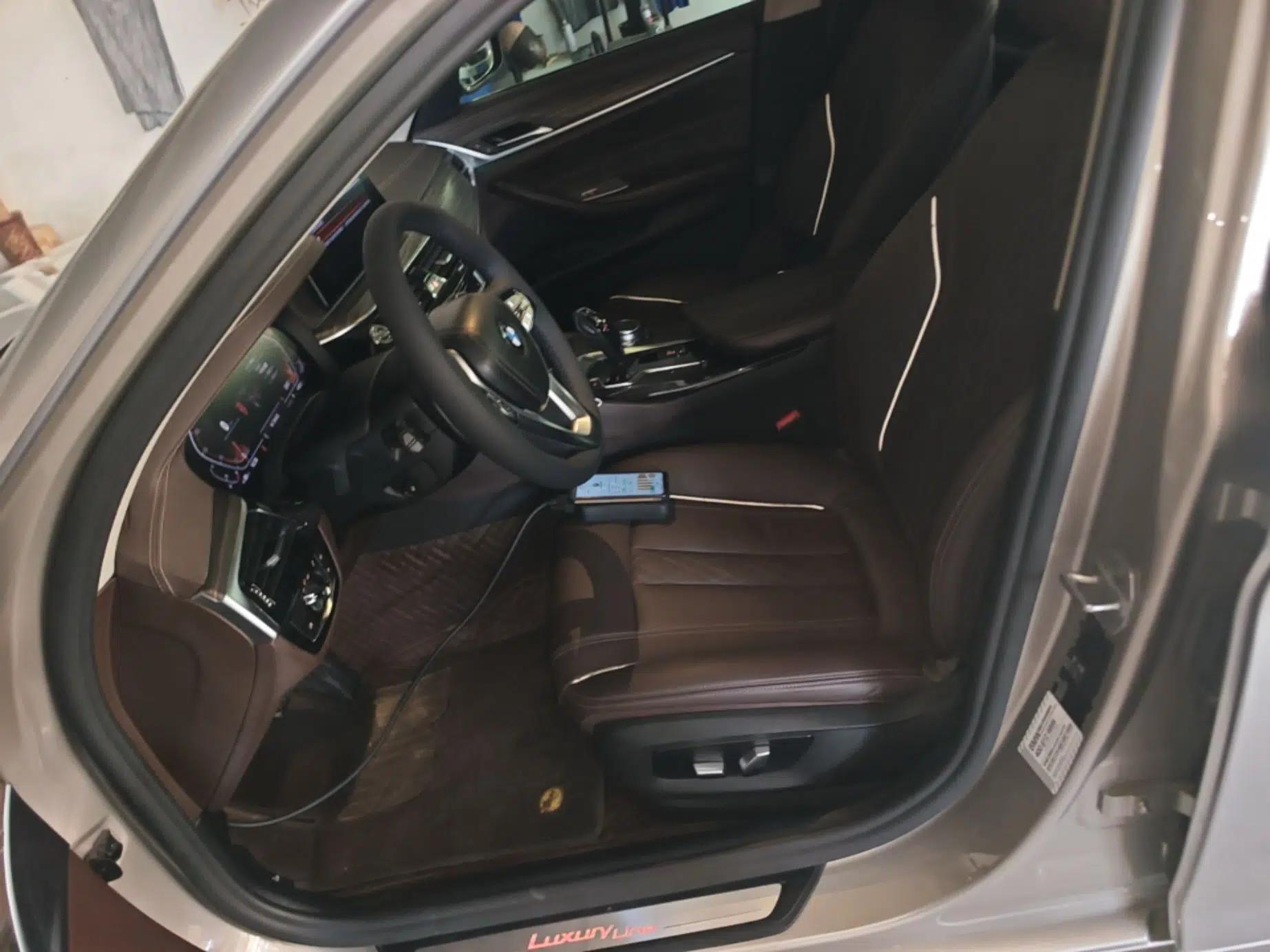 BMW 5 Series 2020 530Li Leading Edition Luxury Package — миниатюра 17