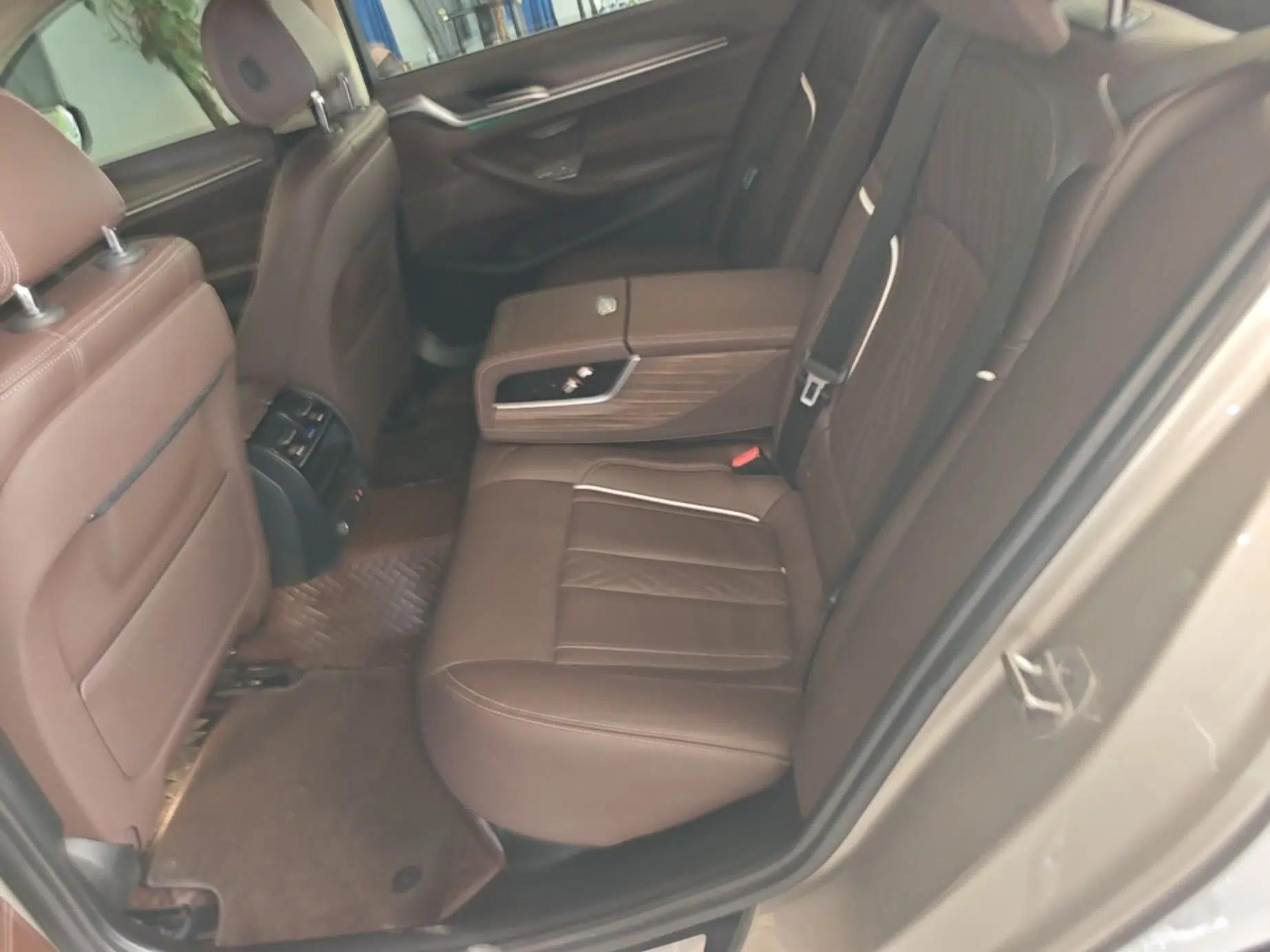 BMW 5 Series 2020 530Li Leading Edition Luxury Package — миниатюра 20