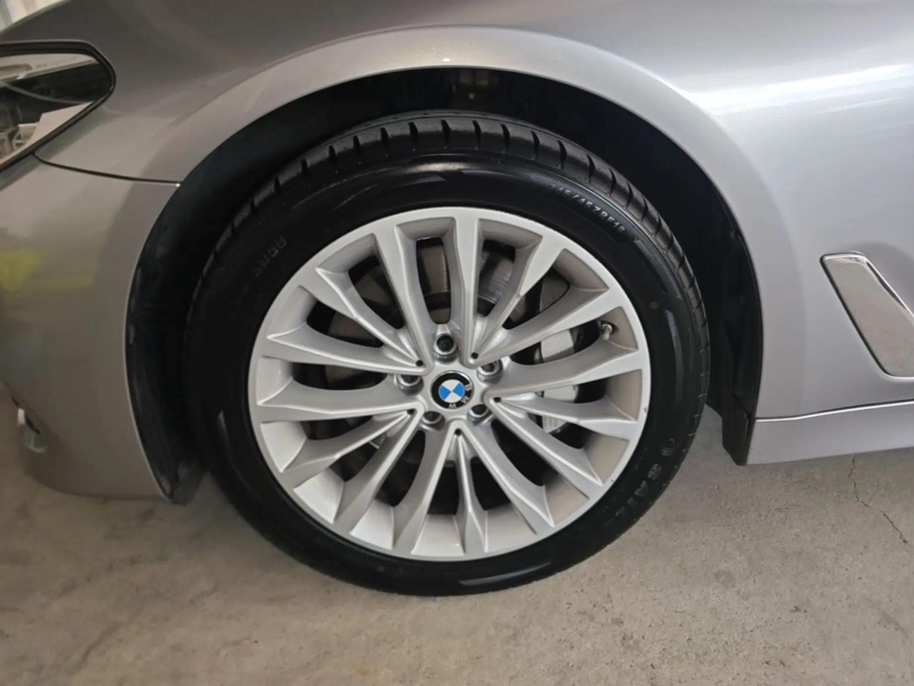 BMW 5 Series 2020 530Li Leading Edition Luxury Package — миниатюра 10