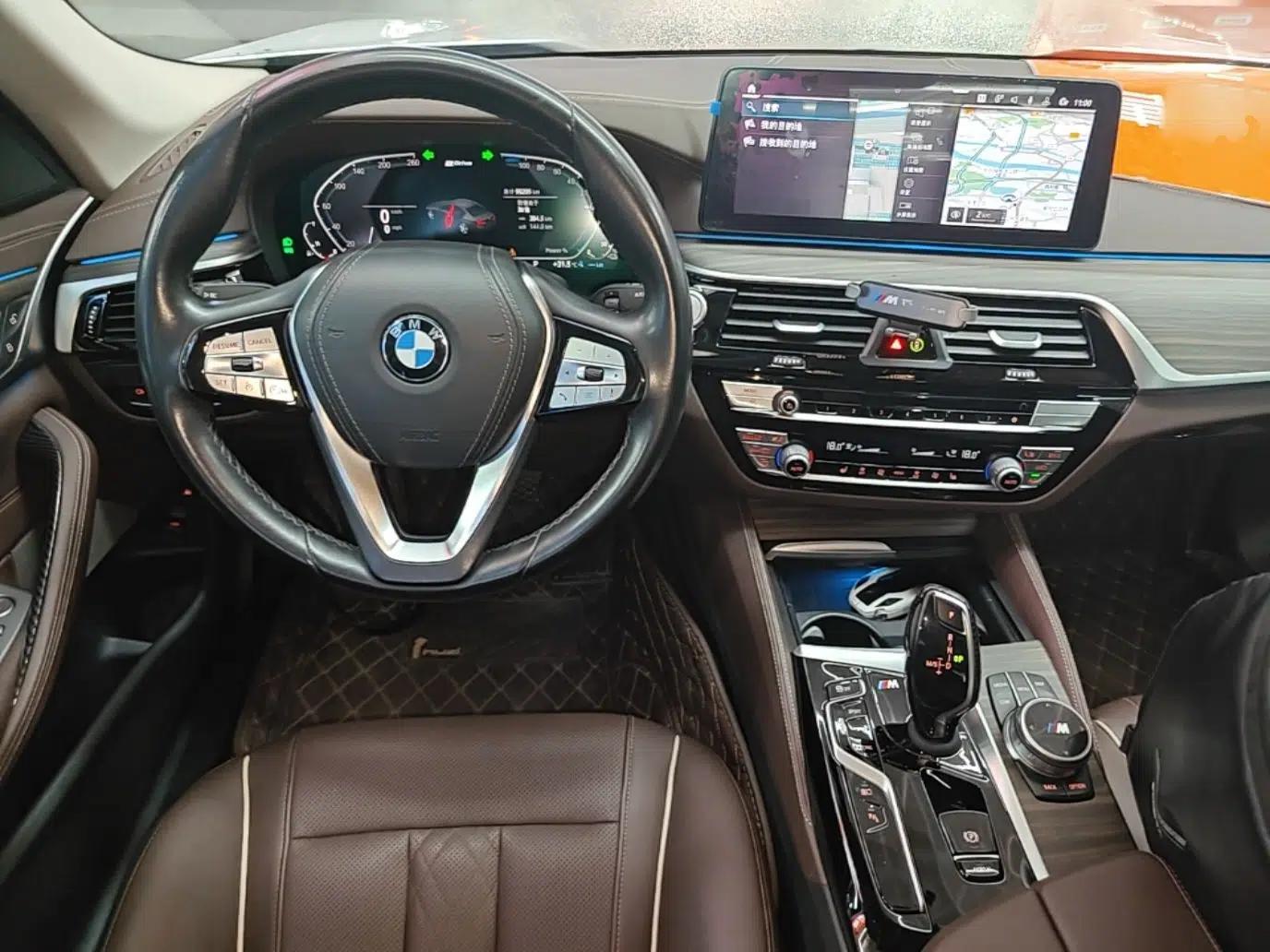 BMW 5 Series New Energy 2021 535Le Luxury Package — миниатюра 17