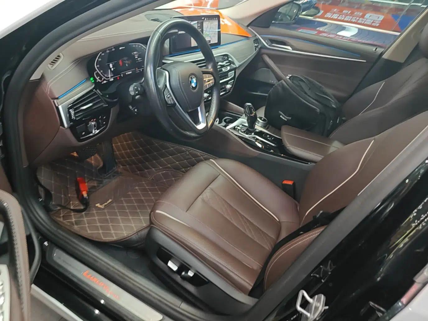 BMW 5 Series New Energy 2021 535Le Luxury Package — миниатюра 22