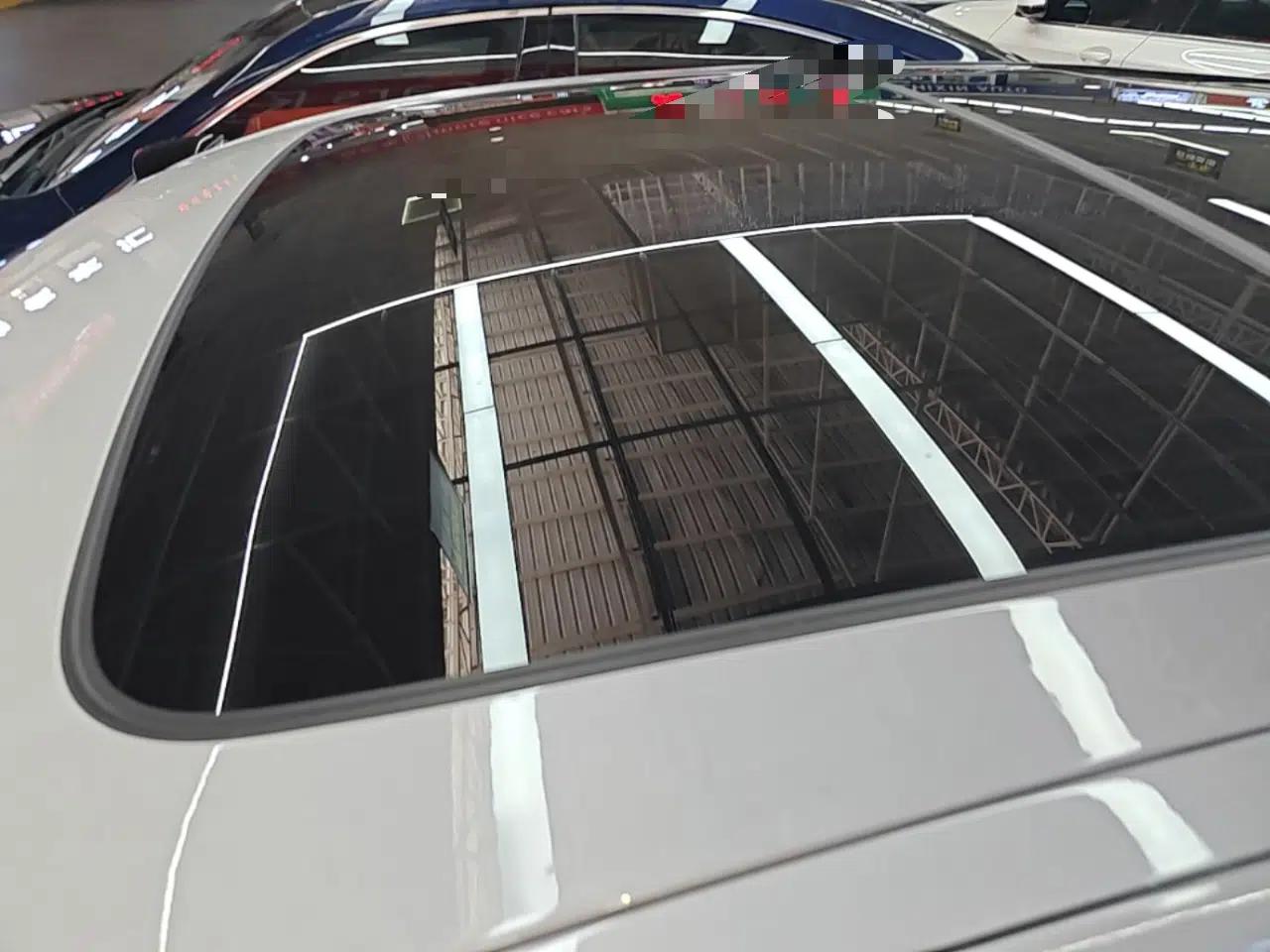 BMW 5 Series New Energy 2021 535Le Luxury Package — миниатюра 7