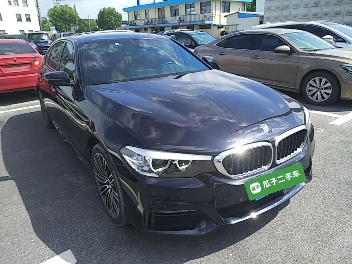 BMW 5 Series 2018 Restyled 530Li Leading Edition M Sport Package — миниатюра 12