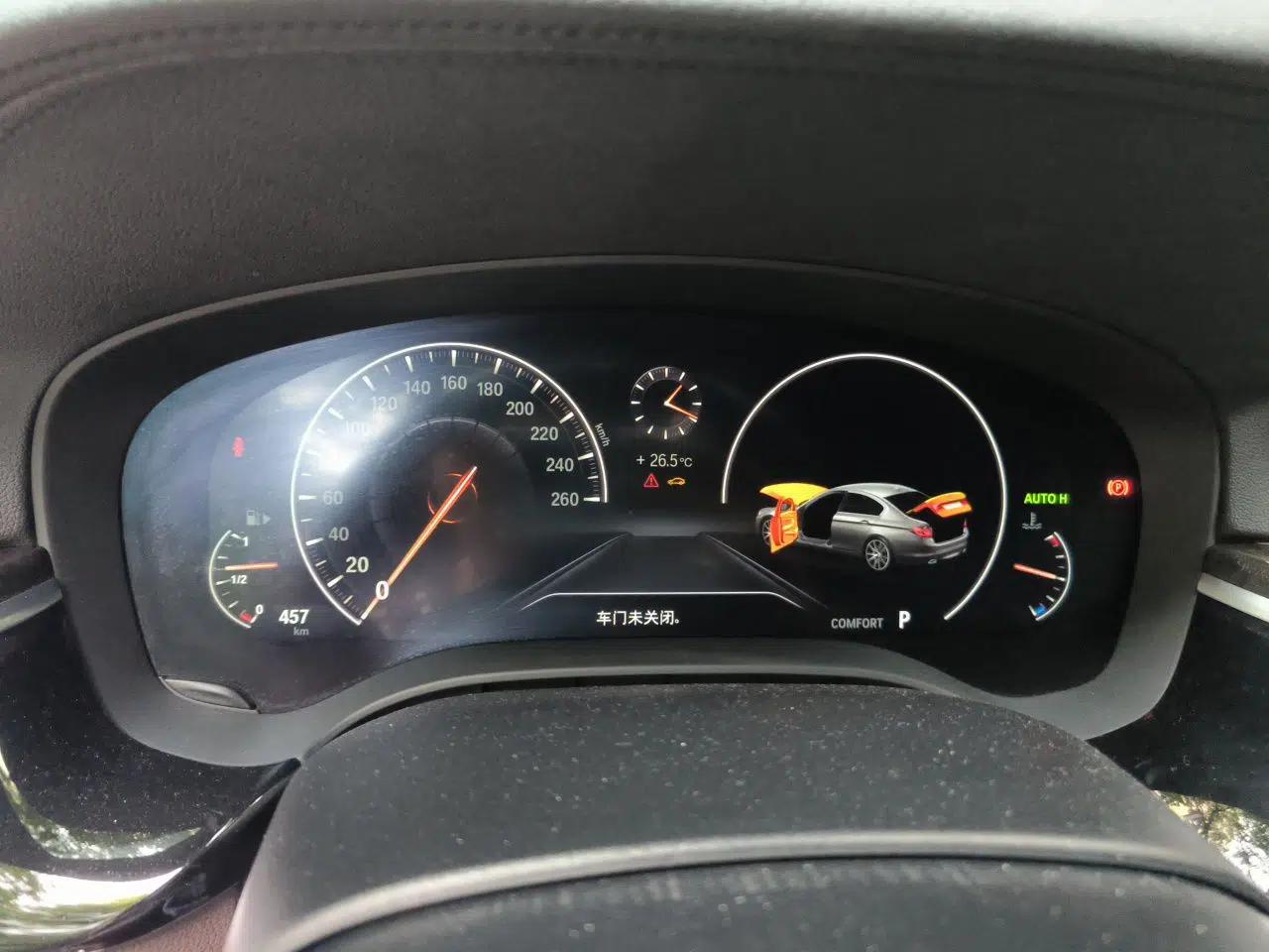 BMW 5 Series 2019 525Li M Sport Package — миниатюра 11