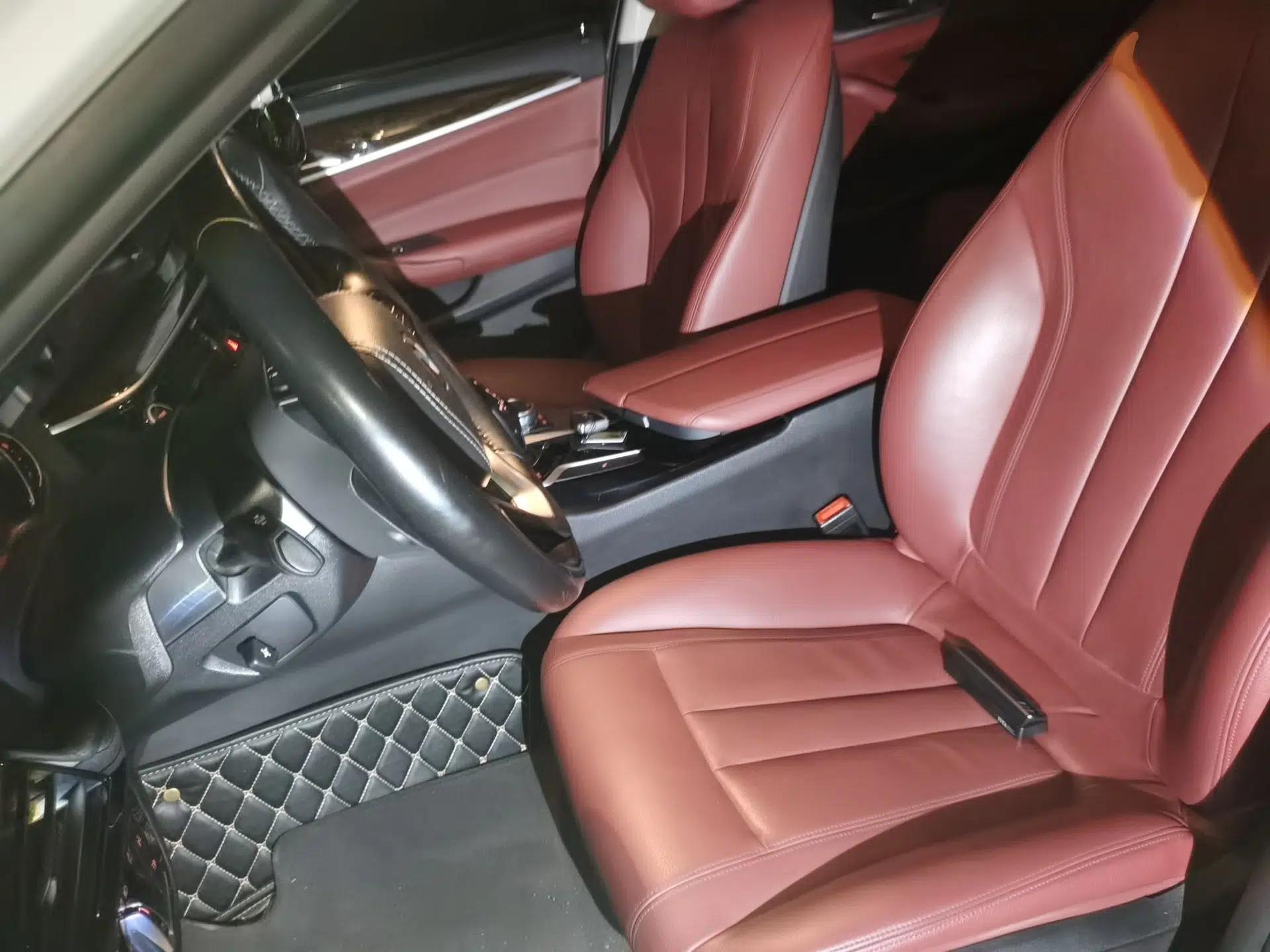BMW 5 Series 2018 528Li Launch Special Edition — миниатюра 14