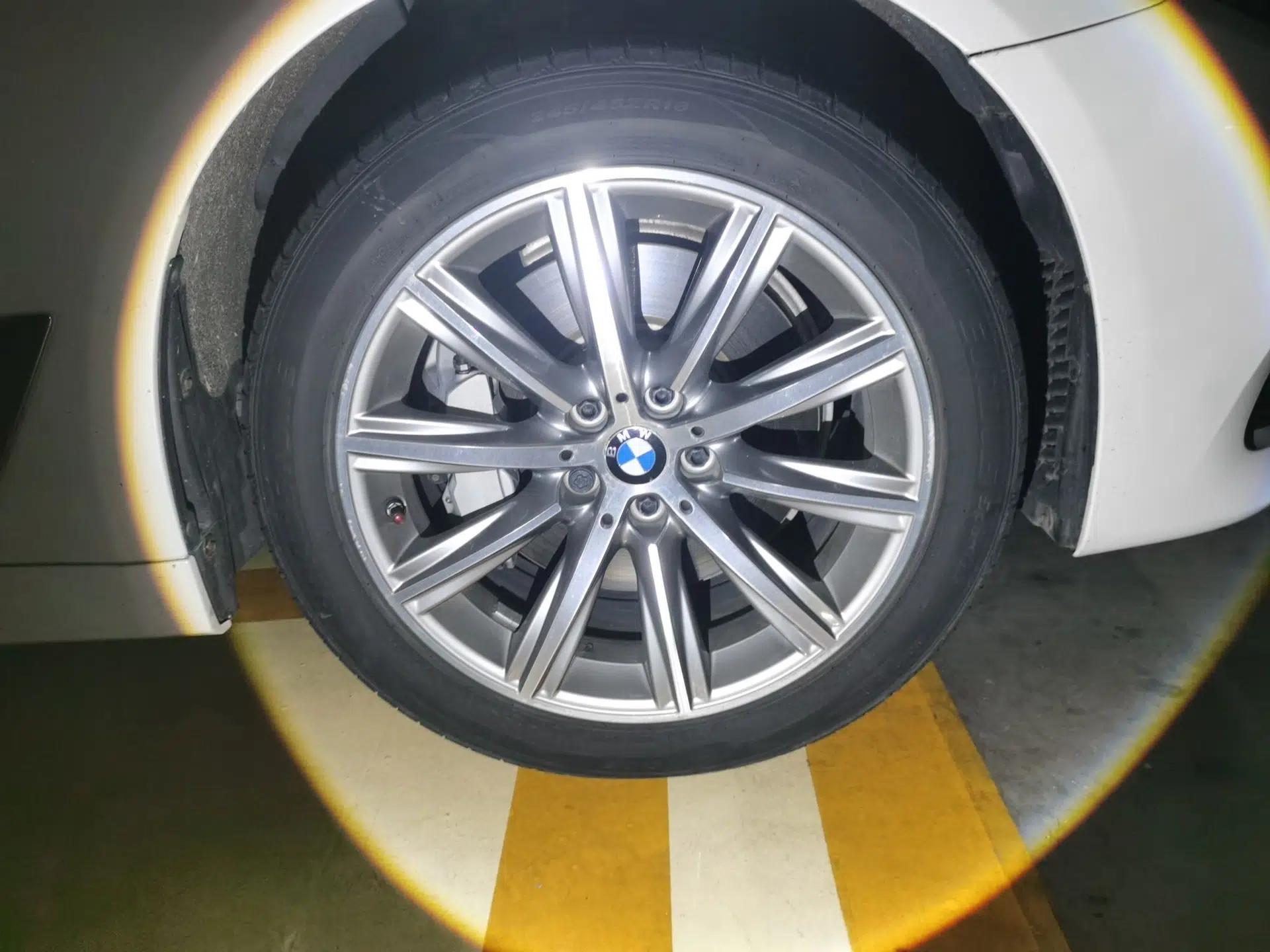 BMW 5 Series 2018 528Li Launch Special Edition — миниатюра 8