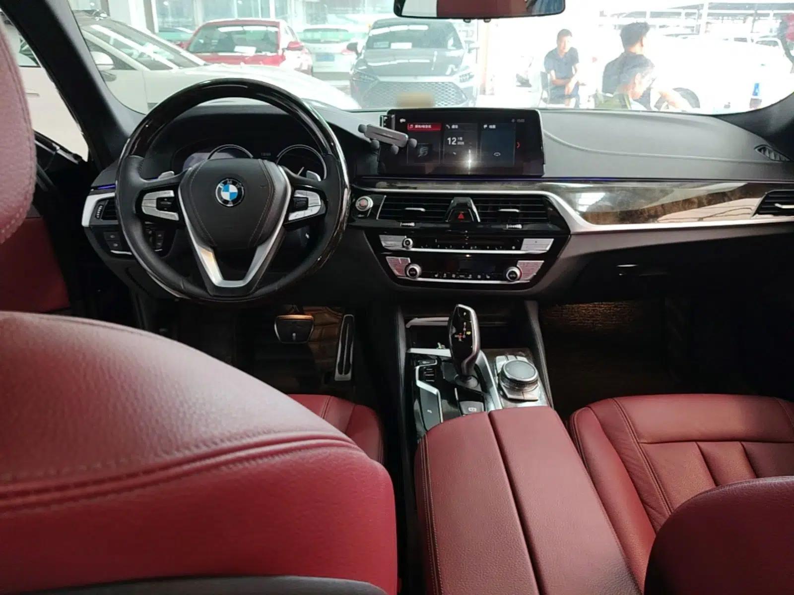 BMW 5 Series 2018 530Li Leading Model M Sport Package — миниатюра 12