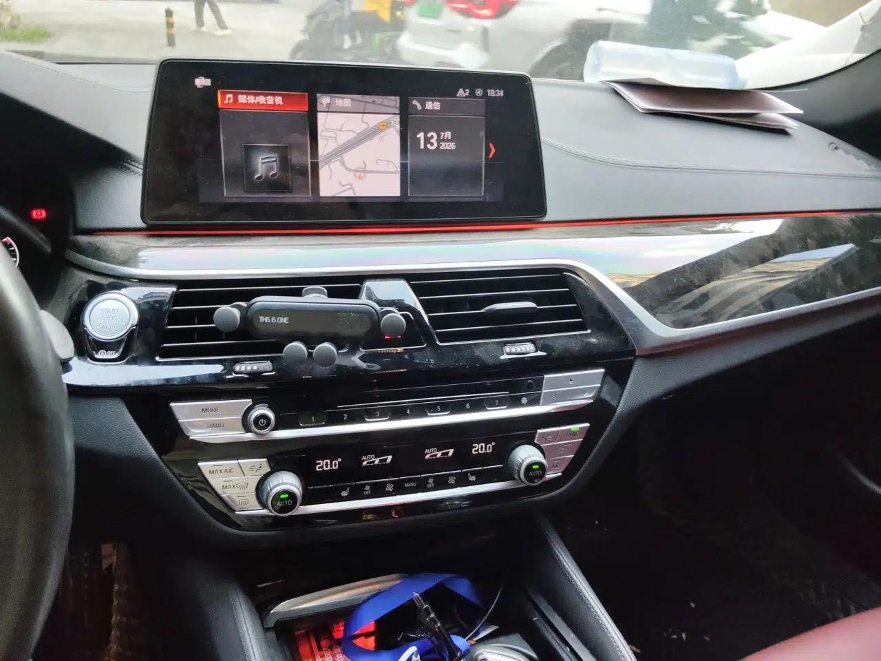 BMW 5 Series 2019 530Li Leading Model M Sport Package — миниатюра 13