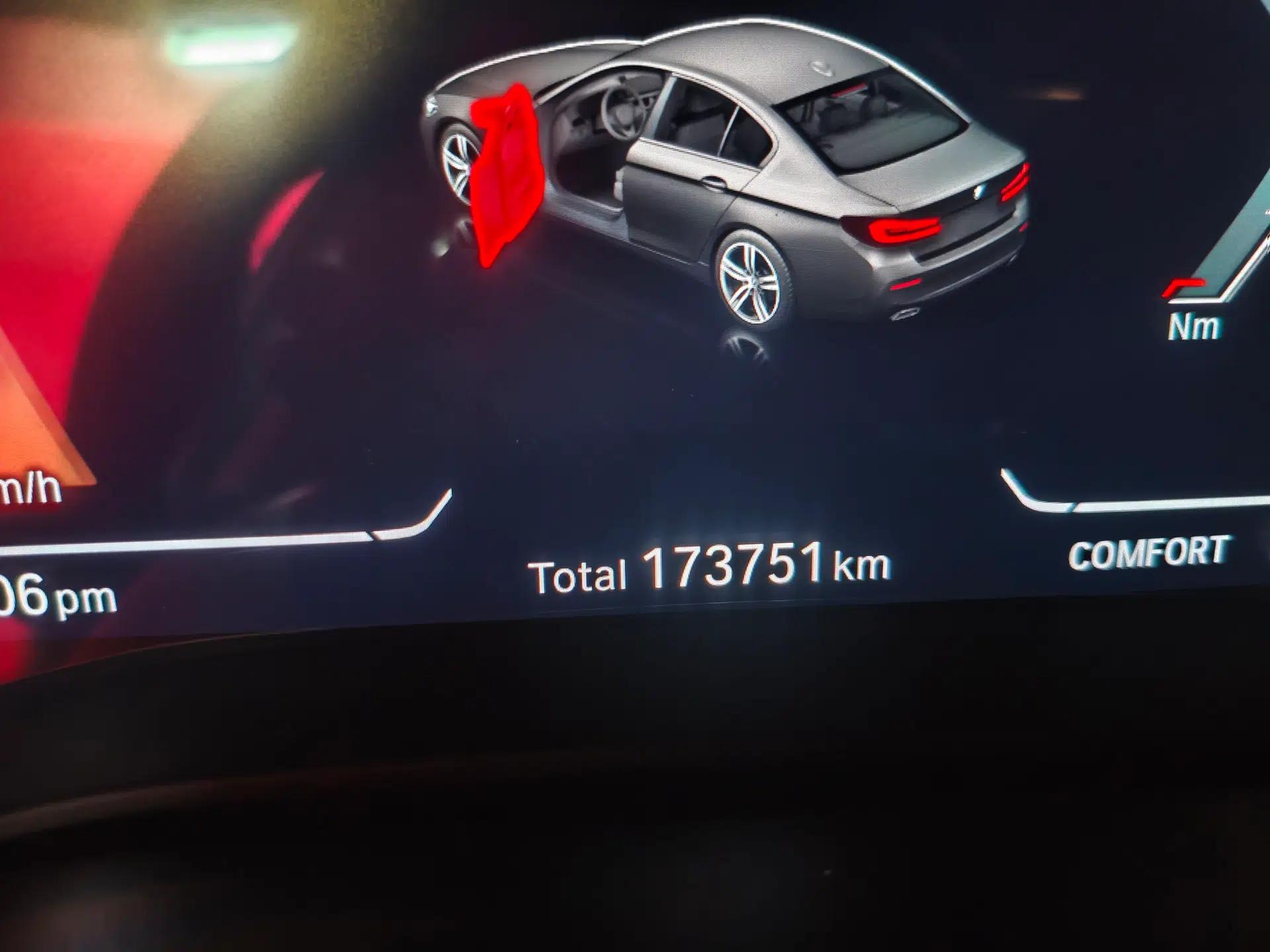 BMW 5 Series 2021 530Li Leading Luxury Package — миниатюра 12