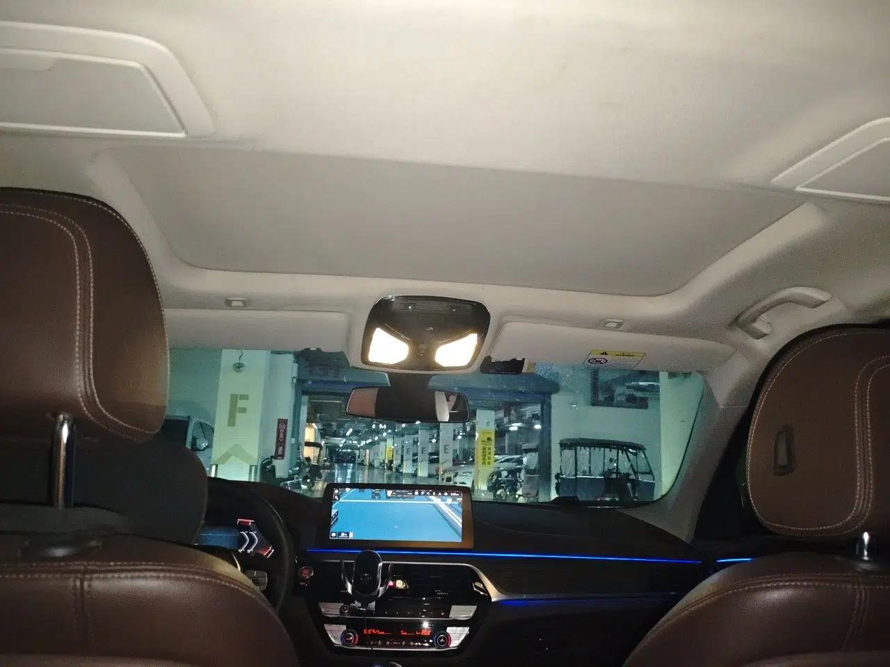 BMW 5 Series 2021 530Li Leading Luxury Package — миниатюра 18