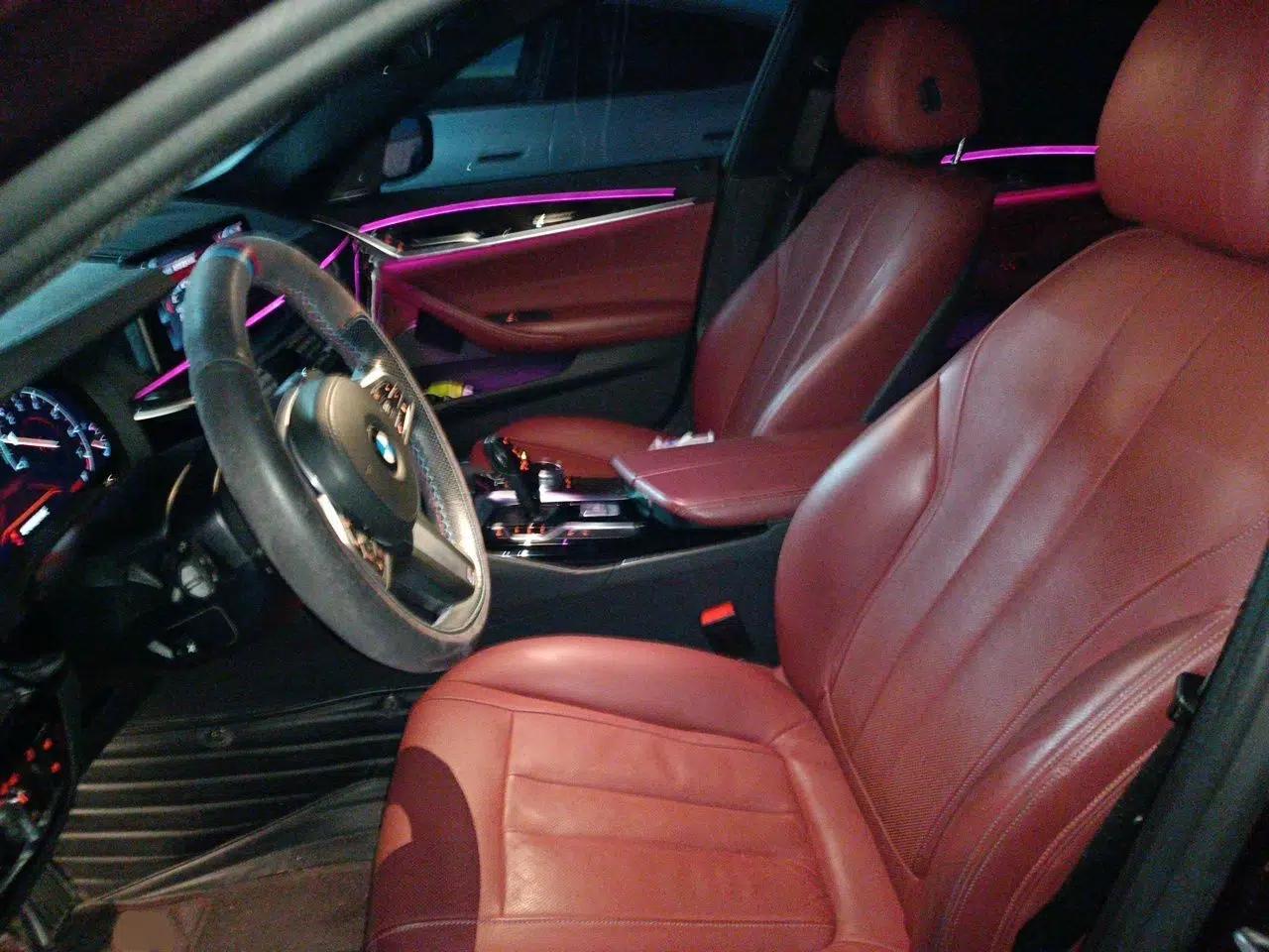BMW 5 Series 2019 Restyled 530Li Luxury Edition M Sport Package — миниатюра 15