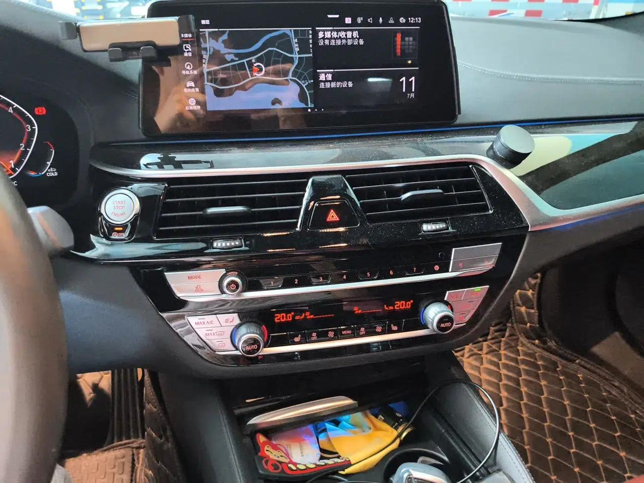 BMW 5 Series 2019 Restyled 530Li Luxury Edition M Sport Package — миниатюра 13