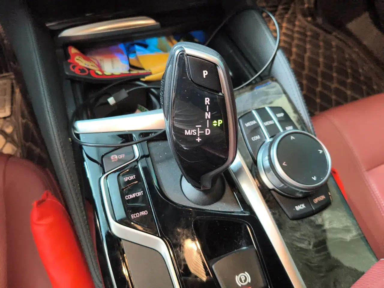 BMW 5 Series 2019 Restyled 530Li Luxury Edition M Sport Package — миниатюра 14