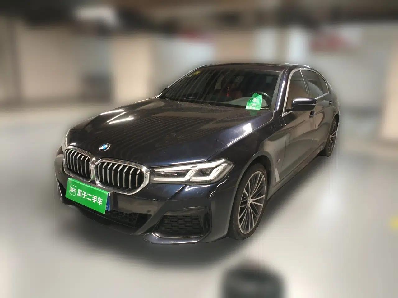 BMW 5 Series 2022 Restyled 530Li Leading Edition M Sport Package — миниатюра 1