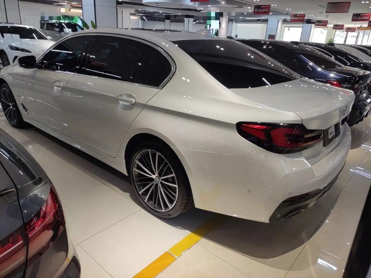BMW 5 Series 2023 530Li Leading Model M Sport Package — миниатюра 4