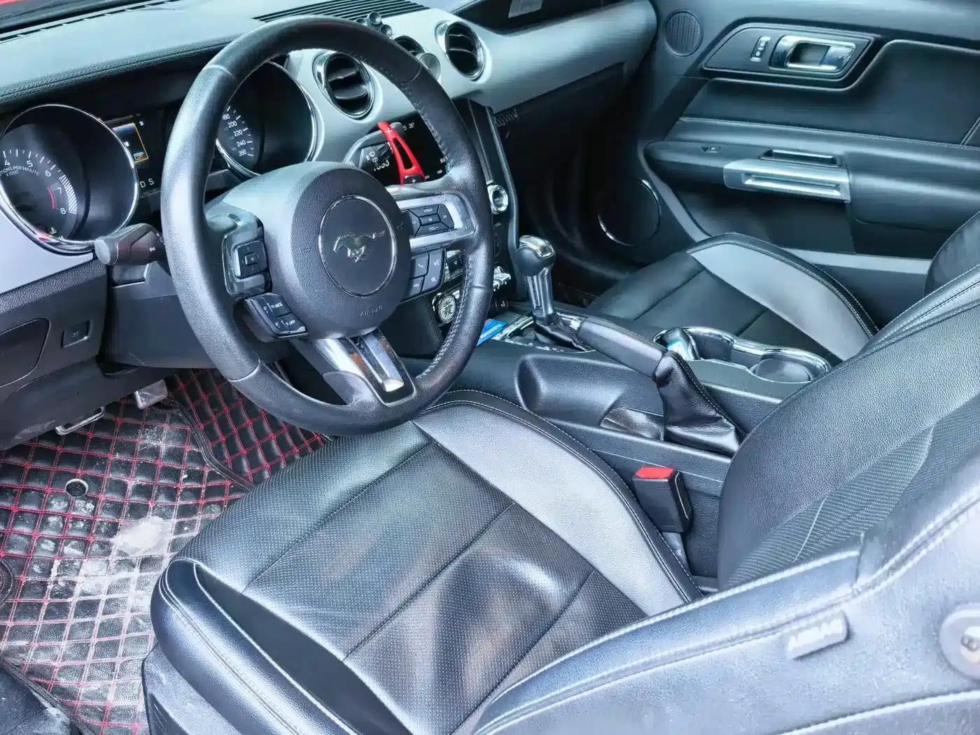 2017 Mustang 2.3T Sport Edition — миниатюра 4