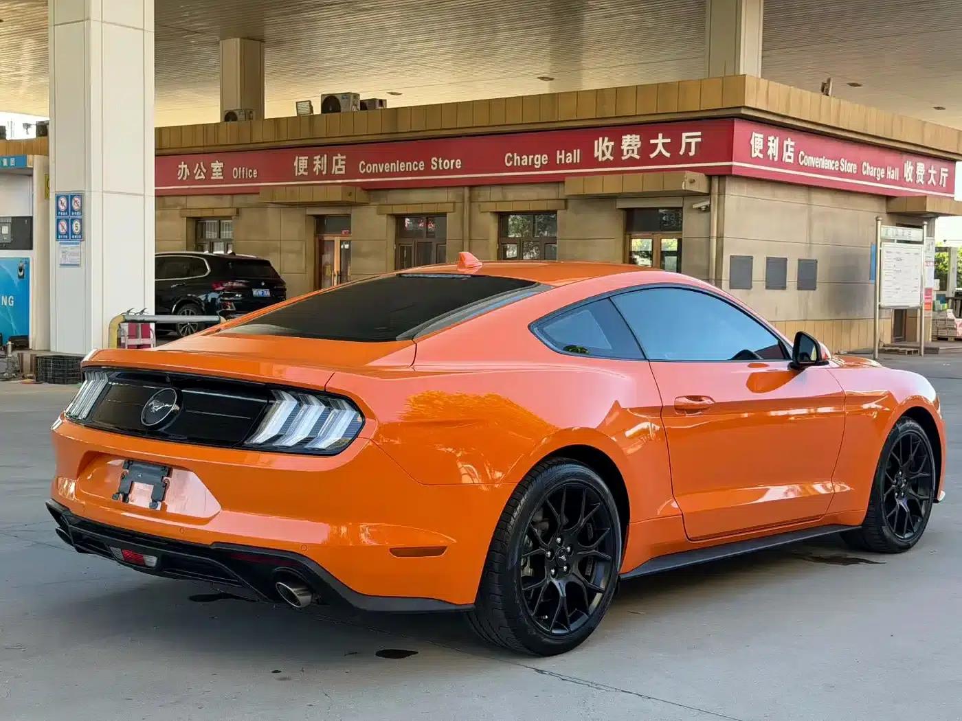 2021 Mustang 2.3T EcoBoost — миниатюра 6