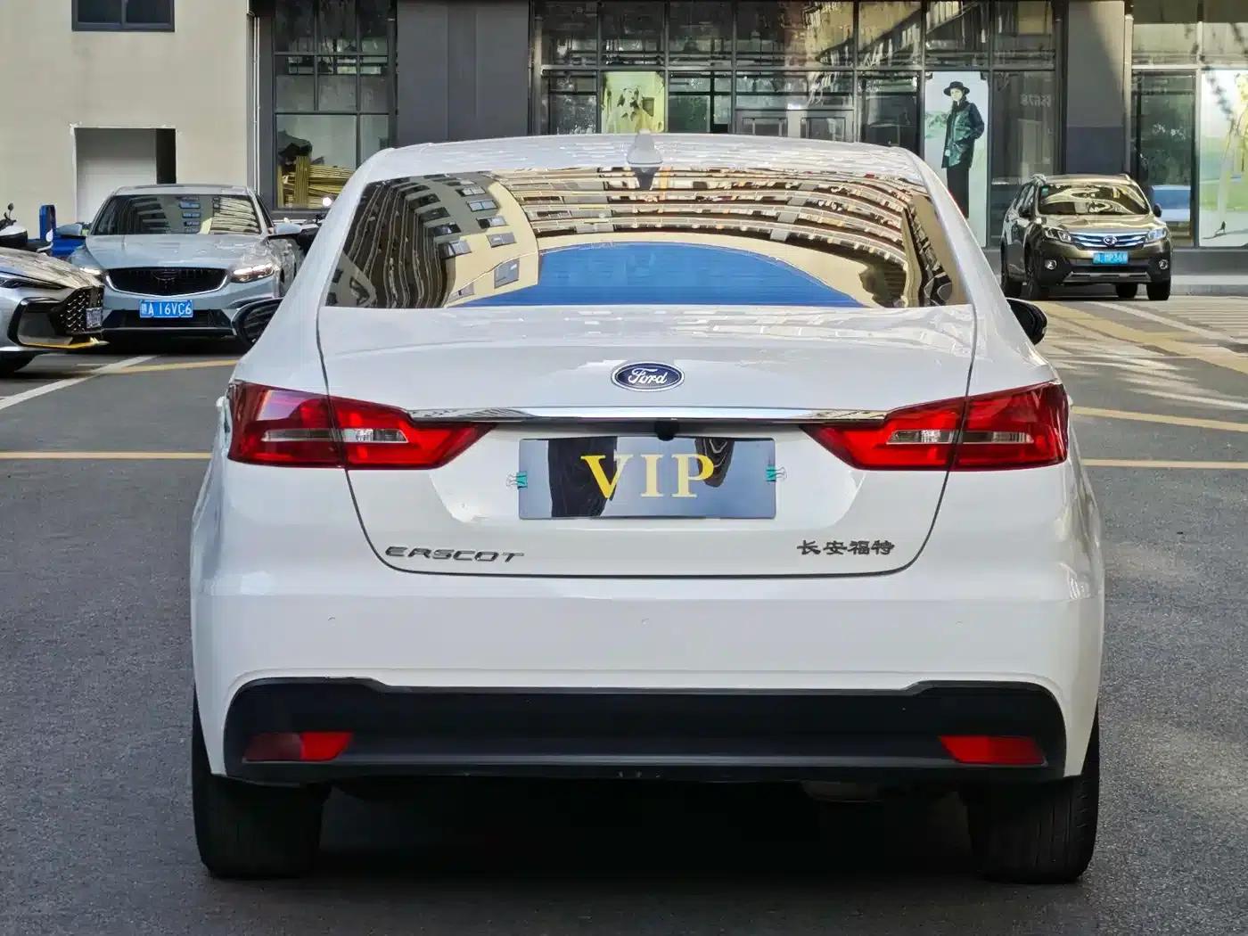 Ford Focus 2019 Facelift 1.5L Automatic Enjoyment Edition (National V Emission Standard) — миниатюра 8