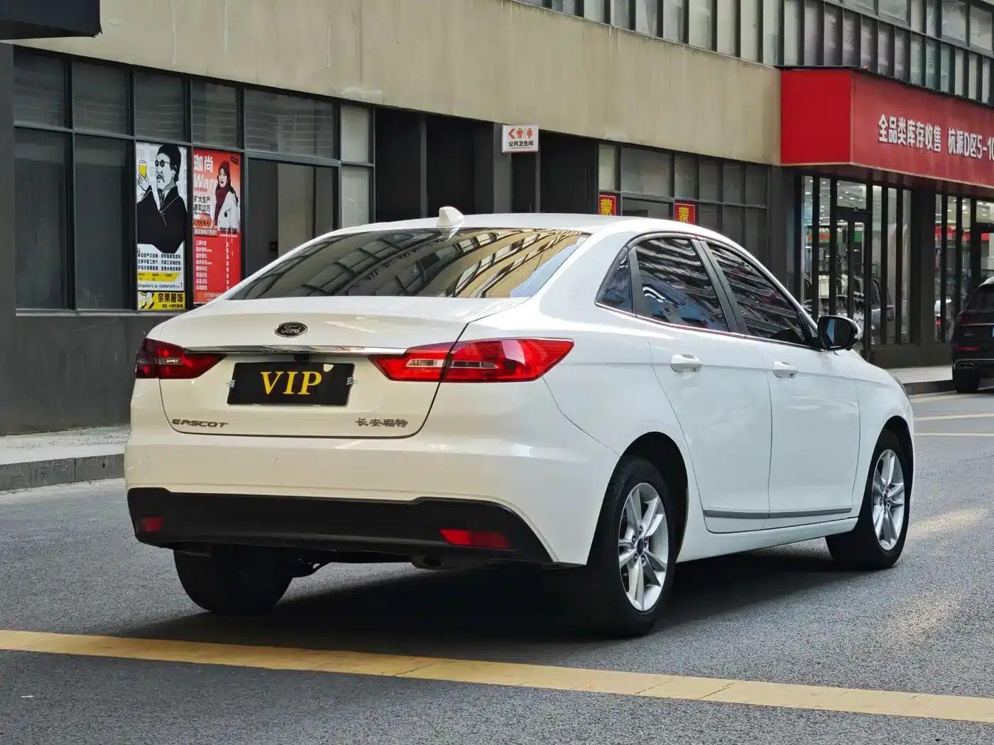 Ford Focus 2019 Facelift 1.5L Automatic Enjoyment Edition (National V Emission Standard) — миниатюра 9