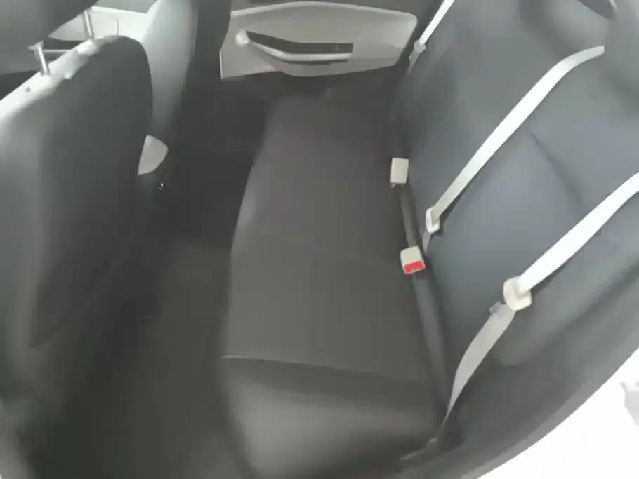 Ford Focus 2017 1.5L Automatic Comfort Model — миниатюра 11