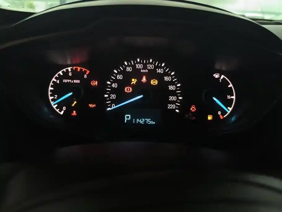 Ford Focus 2017 1.5L Automatic Comfort Model — миниатюра 14