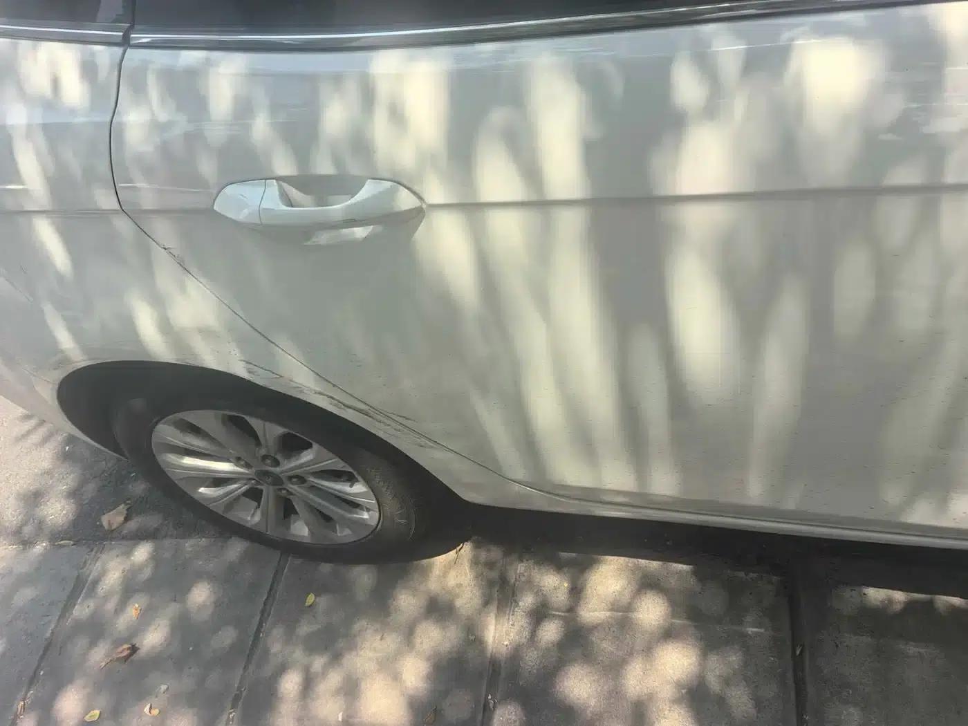 Ford Focus 2015 1.5L Automatic Fashion Edition — миниатюра 12