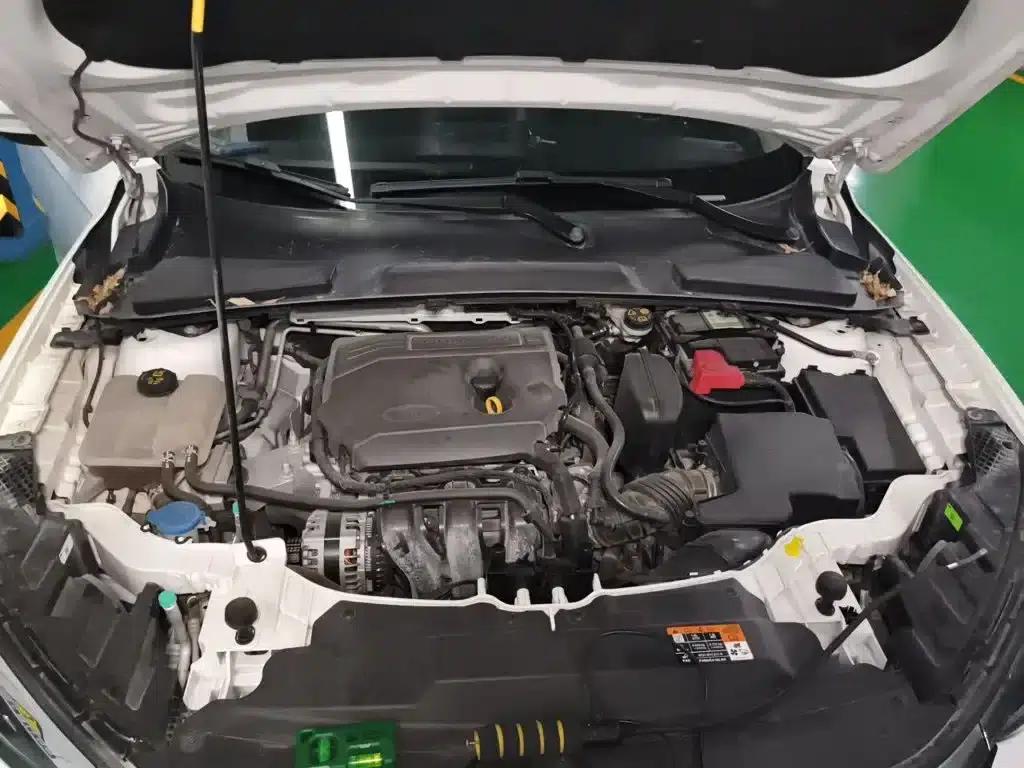 Ford Focus 2021 1.5L Automatic Diamond Edition — миниатюра 17