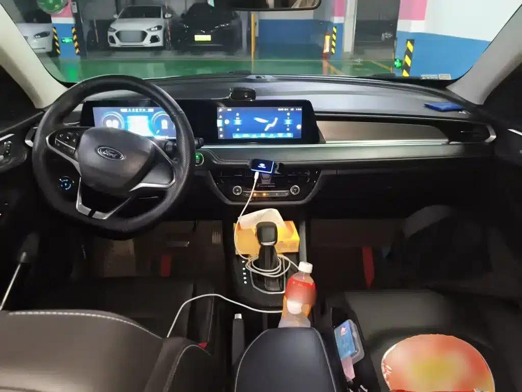 Ford Focus 2021 1.5L Automatic Diamond Edition — миниатюра 6