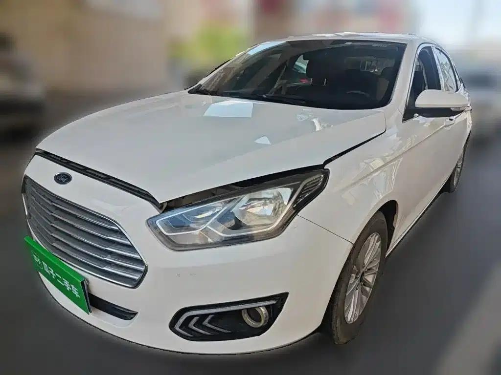 2017 Ford Focus Facelift 1.5L Automatic Comfort Model — миниатюра 2