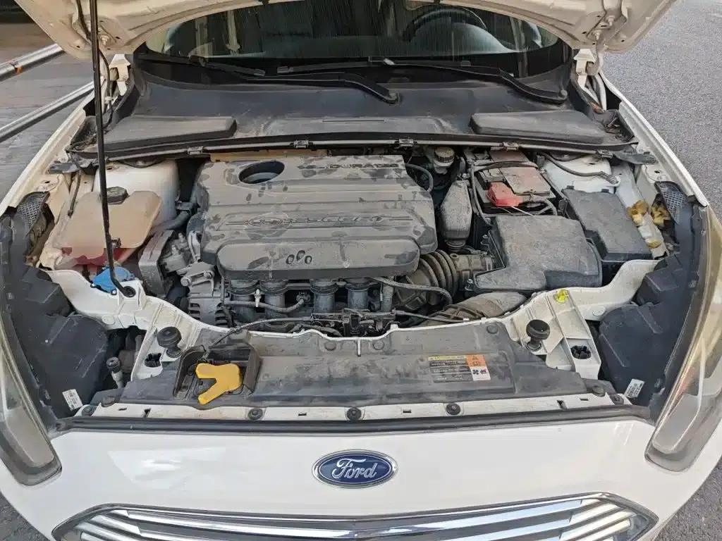 2017 Ford Focus Facelift 1.5L Automatic Comfort Model — миниатюра 17
