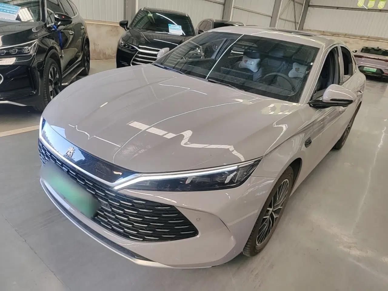 BYD Qin L 2026 Model DM-i 210KM Cloud Suspension Version — миниатюра 1