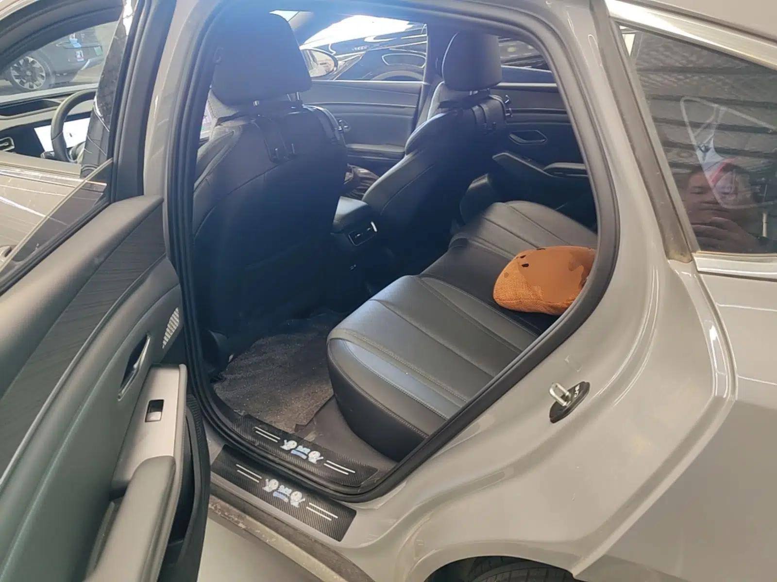 BYD Qin L 2026 Model DM-i 210KM Cloud Suspension Version — миниатюра 20
