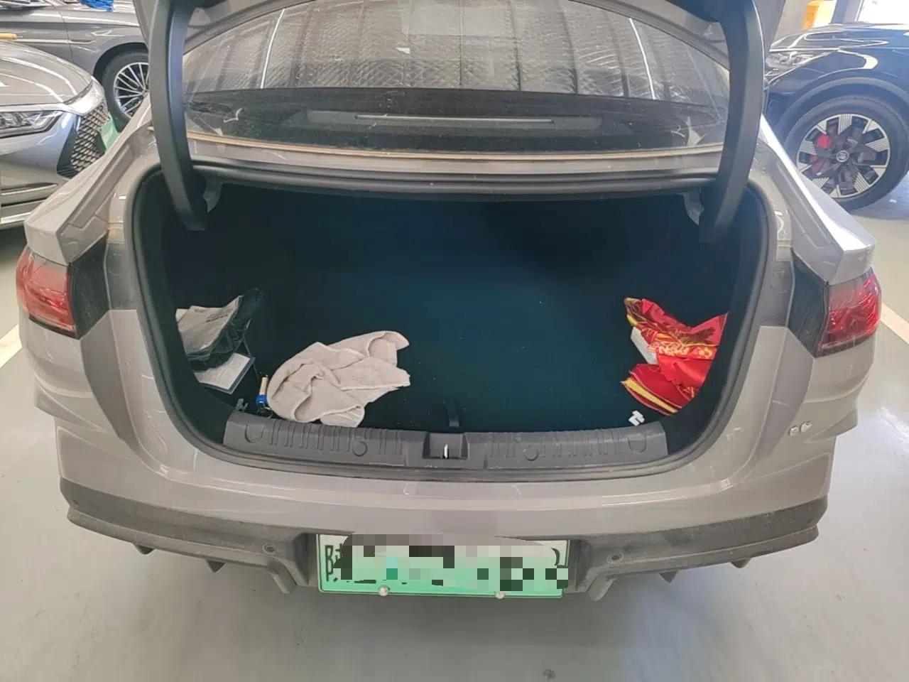 BYD Qin L 2026 Model DM-i 210KM Cloud Suspension Version — миниатюра 22