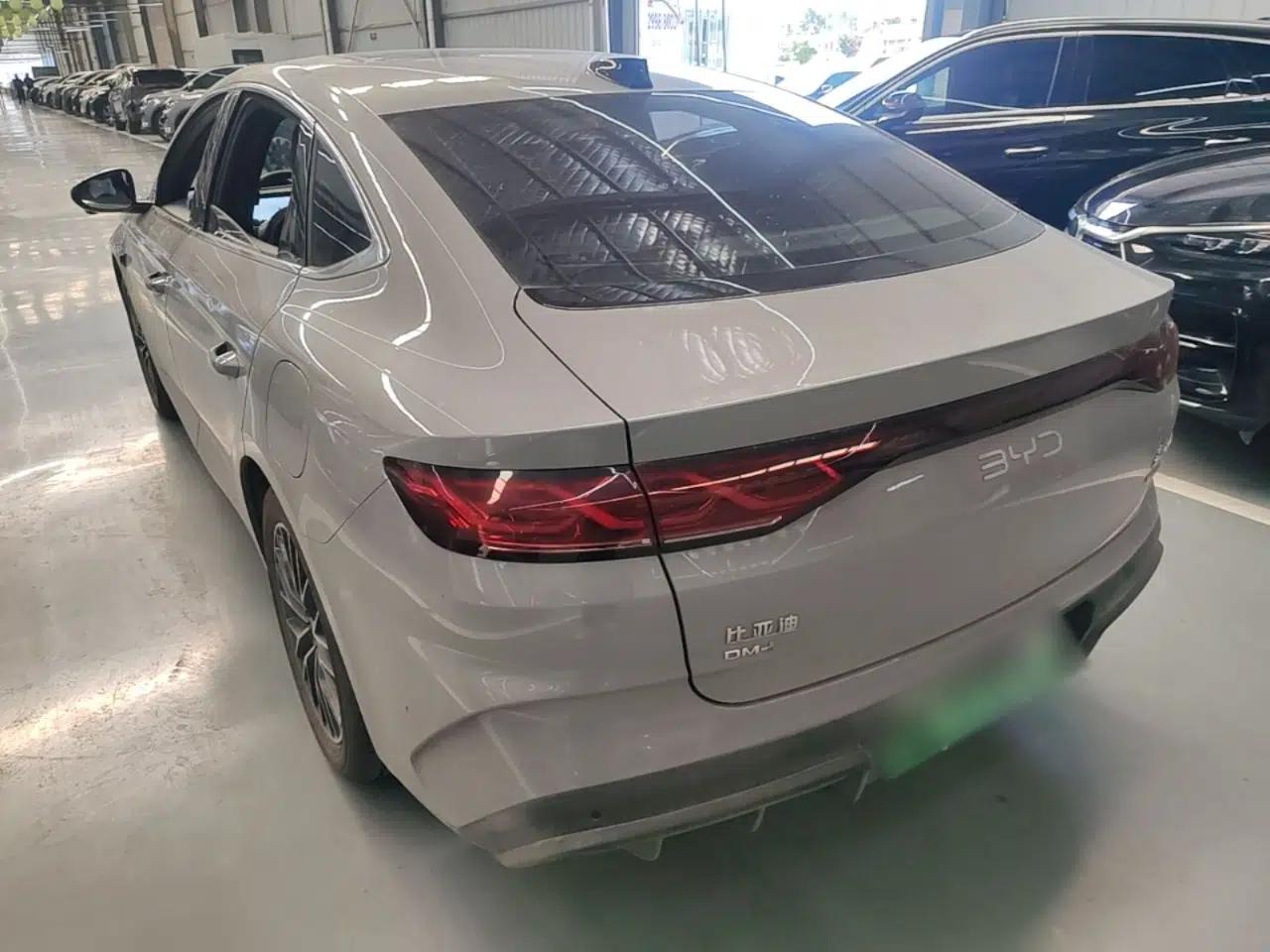 BYD Qin L 2026 Model DM-i 210KM Cloud Suspension Version — миниатюра 4