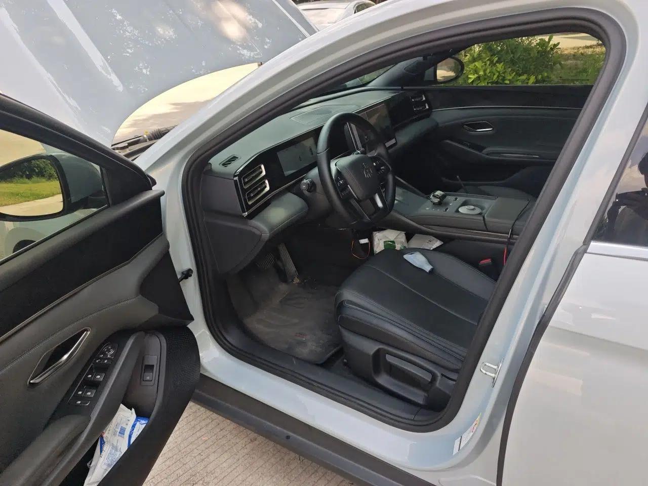 BYD Qin L 2025 DM-i Smart Drive 80KM Leading Model — миниатюра 16